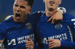 英雄联盟总决赛-包含纽卡斯尔联客场力克切尔西，喜获升温胜利的词条