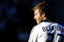 英雄联盟总决赛赛程-锡安式统治力！上海飞鲨撕裂火箭，提前三节终结悬念的战术密码