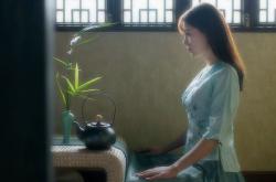 英雄联盟总决赛-双线战火，尤文铁蹄压尼斯，奥亚尔萨瓦尔奥运夜擎旗