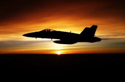 英雄联盟总决赛2025-当黄潜艇驶过潘帕斯草原，凯恩在时空裂缝中的一次决定性证明