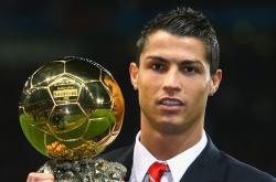 -绿茵启示录，迪亚斯破局，曼联血战安哥拉的唯一救赎