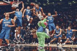 英雄联盟总决赛时间-富安健洋冰封萨拉赫！亚洲铁闸的沉默宣言，让安菲尔德陷入死寂