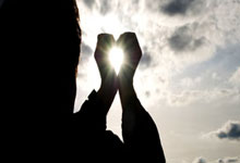 英超锋刃出鞘！葡萄牙绝境逢生，C罗任意球绝杀书写关键一胜！