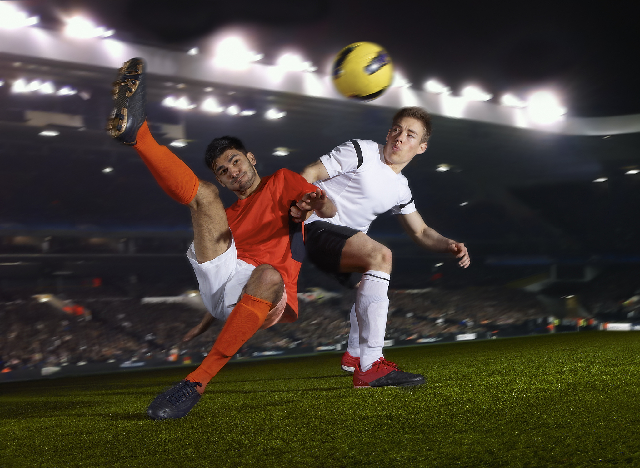 德国足球联赛激战正酣，各队实力均衡的简单介绍