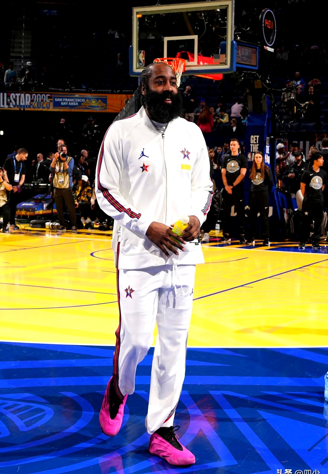 包含火箭完胜人,哈登火爆独揽分的词条 包含火箭完胜人,哈登火爆独揽分的词条