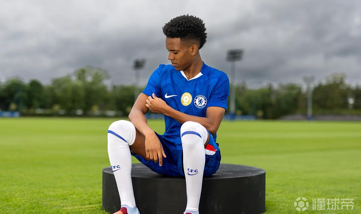 切尔西球员接受新训练计划，希望提升球队战术水平