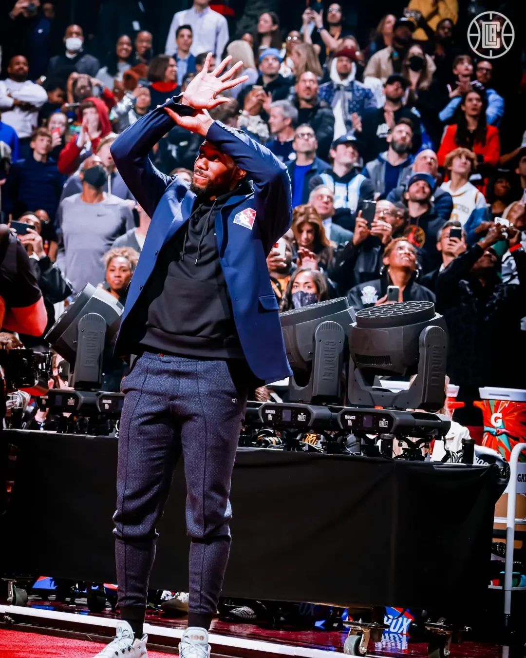 新西兰冰球名将复出精彩回归 新西兰冰球名将复出精彩回归