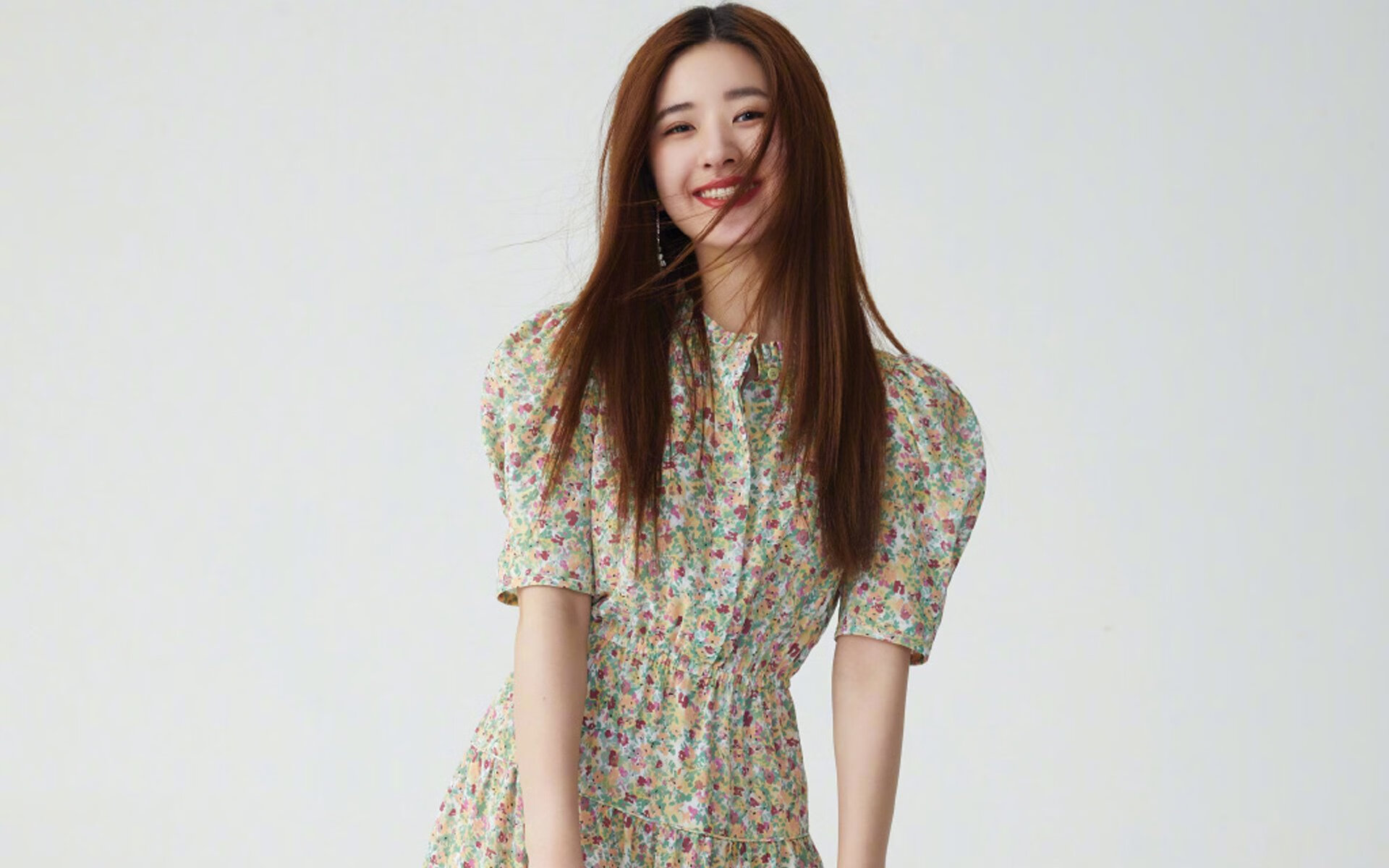 绿色狂飙撕裂欧洲!金发魔术师卡瓦哈尔双响弑杀葡萄牙