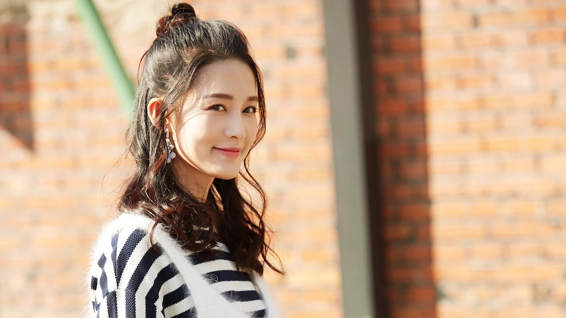 绿茵烽火燃京沪,欧冠淘汰赛级别的中超巅峰战